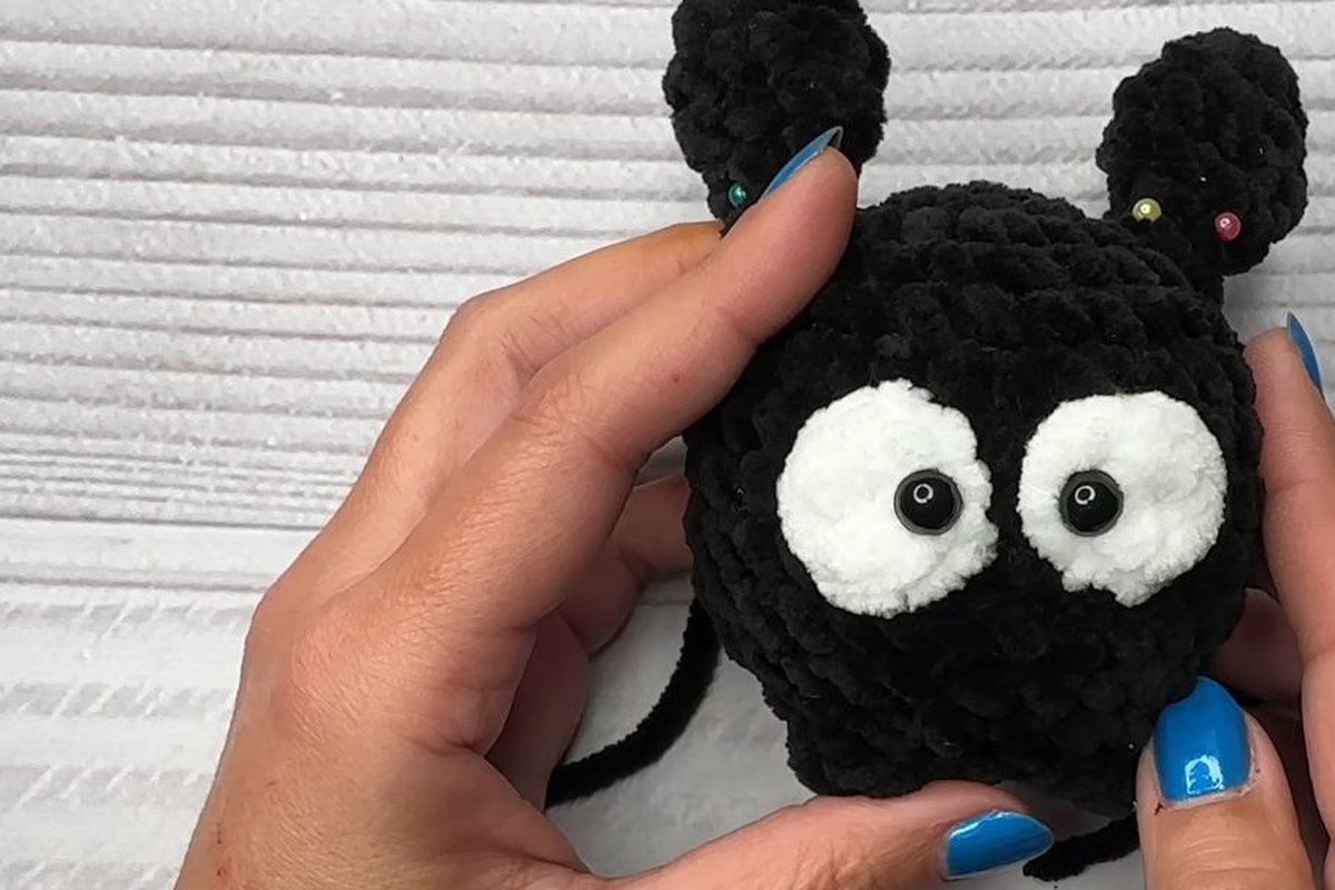 free crochet bat pattern result with glued black pupils in the white eyes
