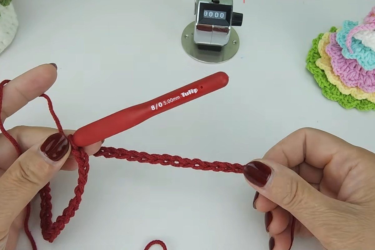 Working the first 7 slip stitches of Row 1 along the chain